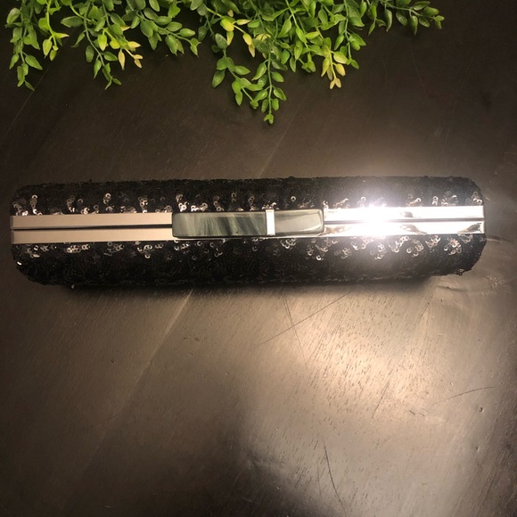 COPY - Bebé black Sequin Clutch - Picture 3 of 5